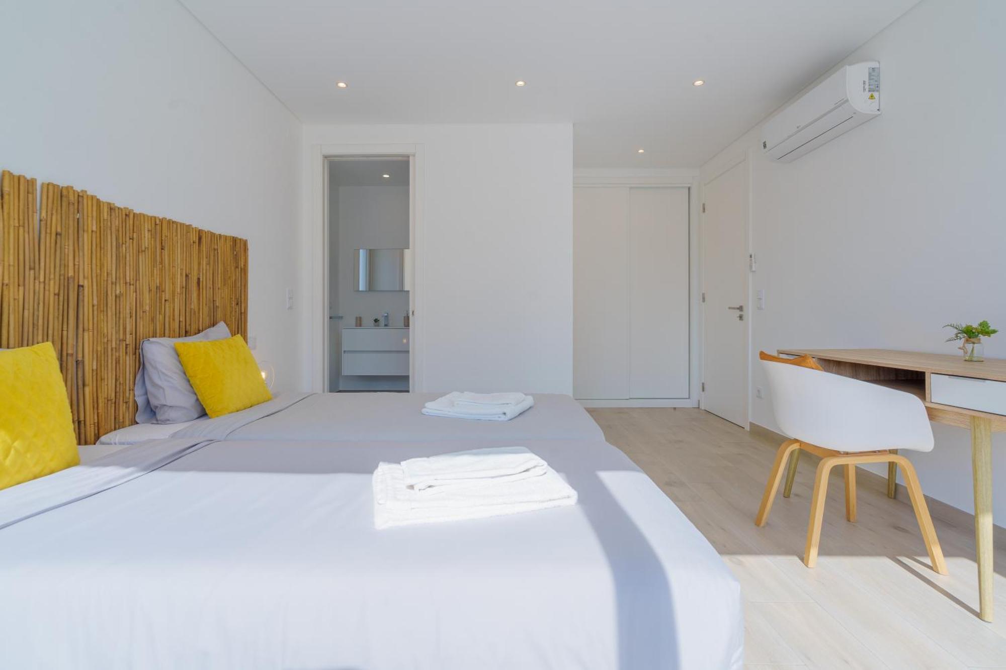 Villa Porto Dinheiro, With Ocean View Casal do Cigano Екстериор снимка